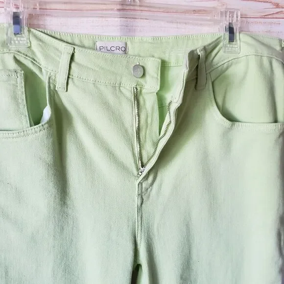Pilcro The Yaya Mid-Rise Cropped Flare Jeans in Soft Aloe Green Women's Size 32